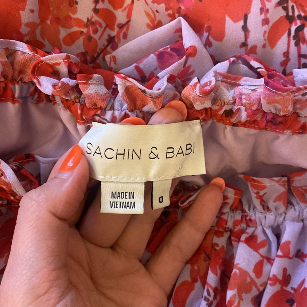 Sachin & Babi Riley Ruffled Off-Shoulder Chiffon Gown - Picture 4 of 7